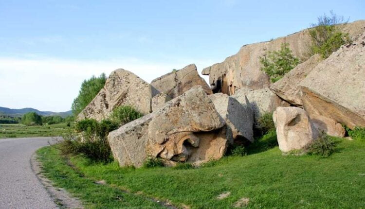 20200207153928639 yilantas1